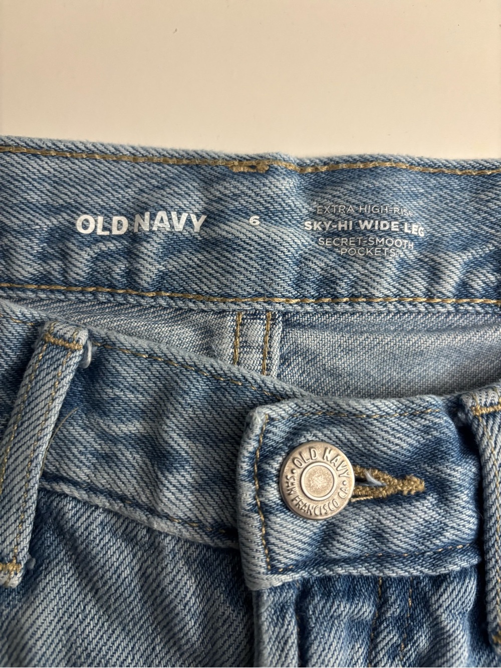 Old Navy Light Blue Denim Wide-Leg Jeans